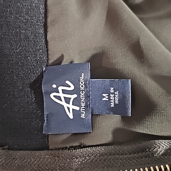 AI Authentic Icon Black W/ Bronze & Gold Festival Girl Mini-Skirt Size M NWT - Picture 13 of 16